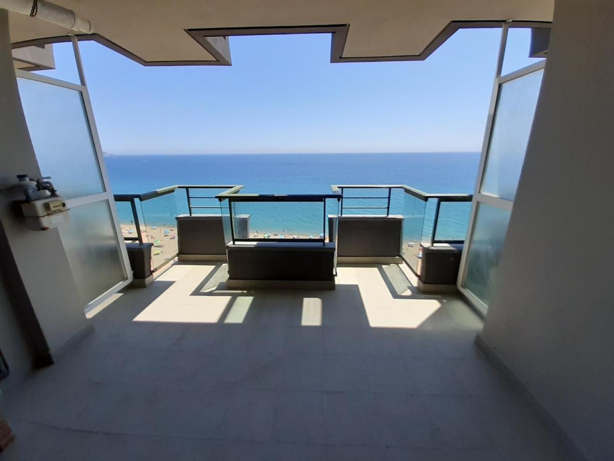 Apartamento Vistas Mar Primera Linea Playa Platja d'Aro Esterno foto